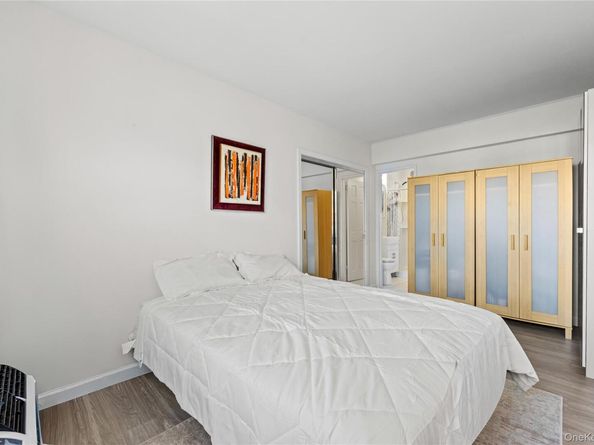 23-45 Bell Boulevard 5G, Bayside NY 11360