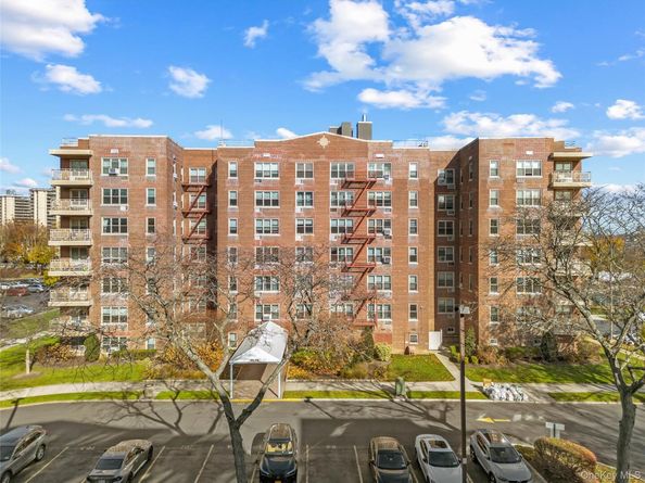 23-45 Bell Boulevard 5G, Bayside NY 11360