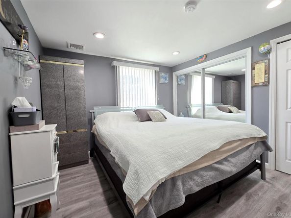 430 Heathcote Road, Lindenhurst NY 11757