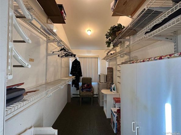 10 Maria Court, Holbrook NY 11741