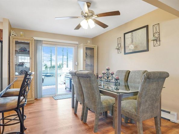 10 Maria Court, Holbrook NY 11741