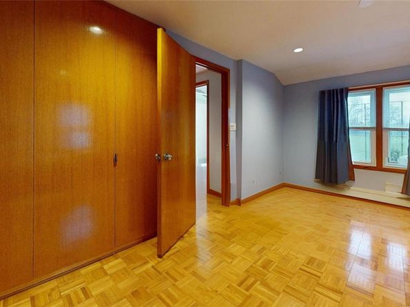 120 Barrymore Boulevard, Franklin Square NY 11010