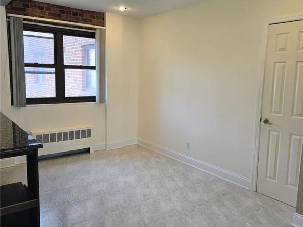 8606 155th Avenue 4, Howard Beach NY 11414