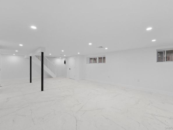 11620 194th Street, Saint Albans NY 11412