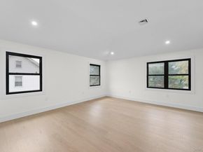 11620 194th Street, Saint Albans NY 11412