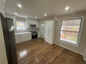 111-27 209th Place, Queens Village NY 11429
