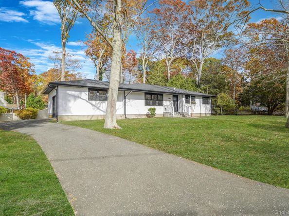 780 Westview Drive, Mattituck NY 11952