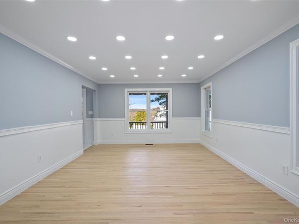 95 Wellington Court, Yorktown Heights NY 10598