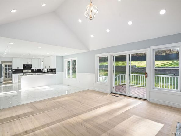 95 Wellington Court, Yorktown Heights NY 10598