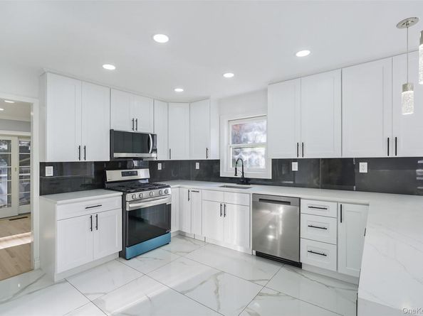 95 Wellington Court, Yorktown Heights NY 10598