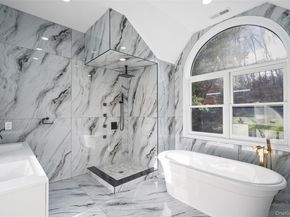 95 Wellington Court, Yorktown Heights NY 10598