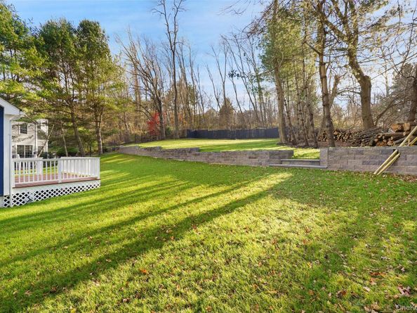 95 Wellington Court, Yorktown Heights NY 10598