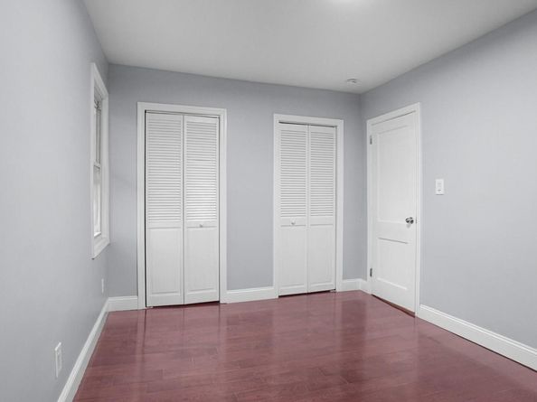 8925 201st Street, Hollis NY 11423