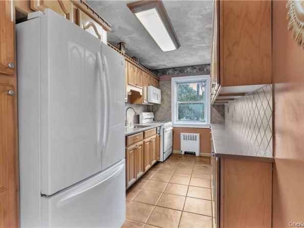 51 White Oak Street 2A, New Rochelle NY 10801