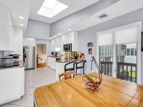 11 Fordham Drive, Plainview NY 11803