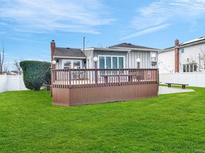 11 Fordham Drive, Plainview NY 11803