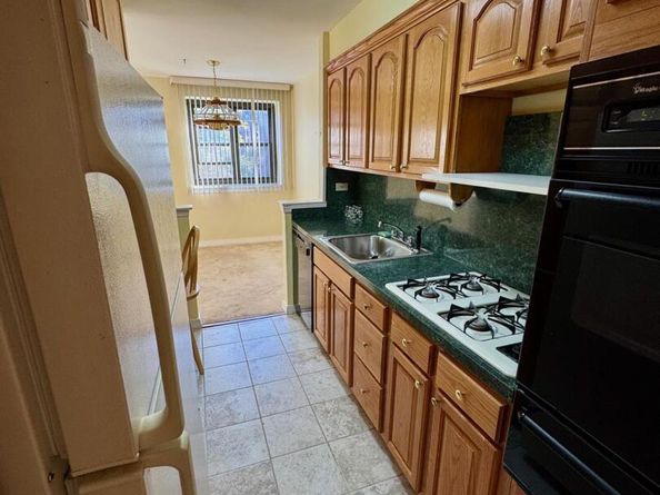 85-10 151st Avenue 3M, Howard Beach NY 11414