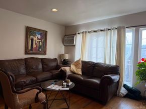 94-81 218th Street, Queens Village NY 11428