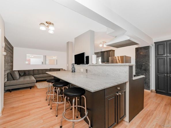 420 Shore Road 4C, Long Beach NY 11561