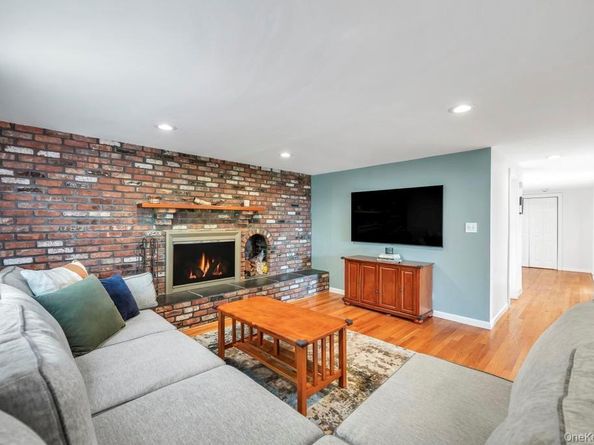 44 Derby Avenue, Greenlawn NY 11740