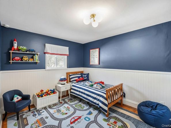 44 Derby Avenue, Greenlawn NY 11740