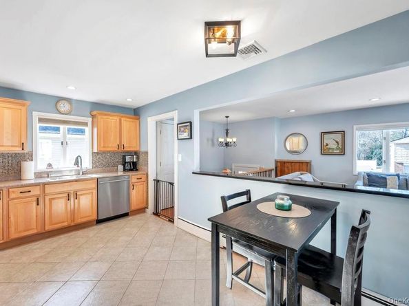 44 Derby Avenue, Greenlawn NY 11740