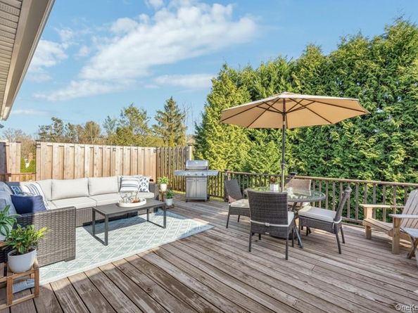 44 Derby Avenue, Greenlawn NY 11740