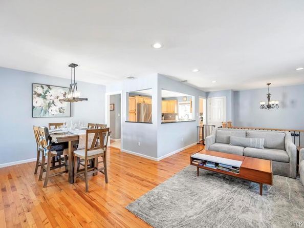 44 Derby Avenue, Greenlawn NY 11740