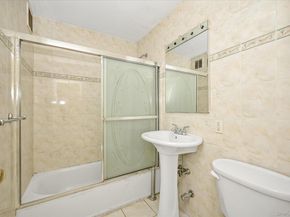 5930 108th Street 4P, Corona NY 11368