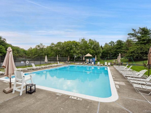 33 Briar Court, Cross River NY 10518