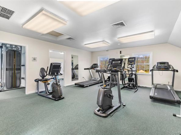 33 Briar Court, Cross River NY 10518