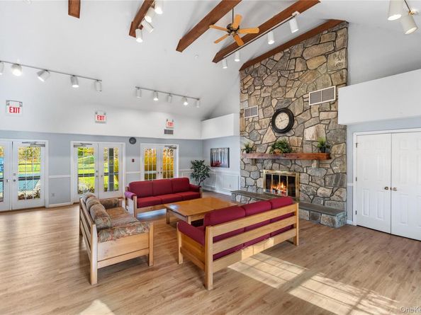 33 Briar Court, Cross River NY 10518