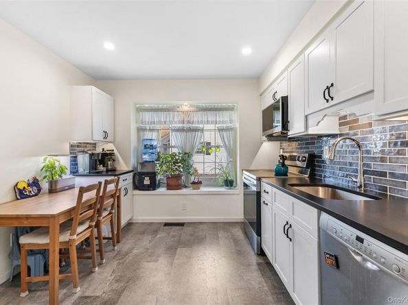 33 Briar Court, Cross River NY 10518