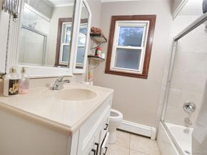 76 E Hollywood Avenue, Lindenhurst NY 11757