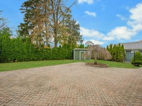 1 Echo Bay Place, New Rochelle NY 10805