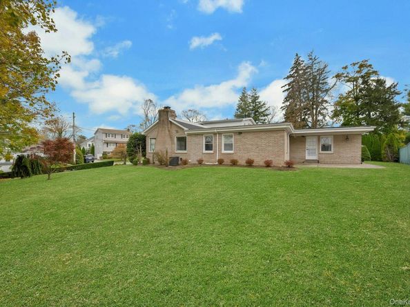 1 Echo Bay Place, New Rochelle NY 10805