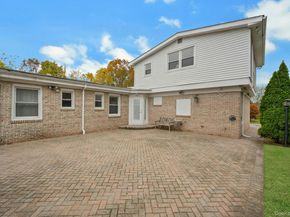 1 Echo Bay Place, New Rochelle NY 10805