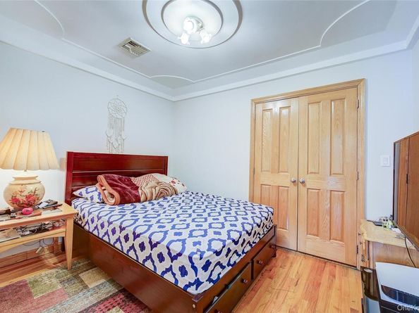 43-33 163rd Street, Flushing NY 11358