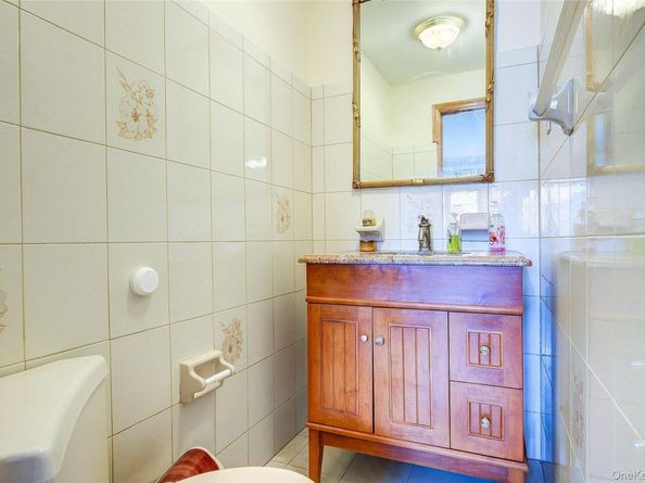 43-33 163rd Street, Flushing NY 11358