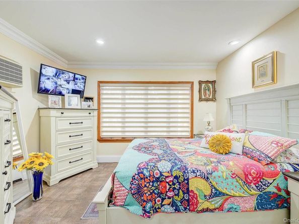 43-33 163rd Street, Flushing NY 11358