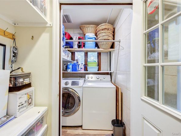 43-33 163rd Street, Flushing NY 11358