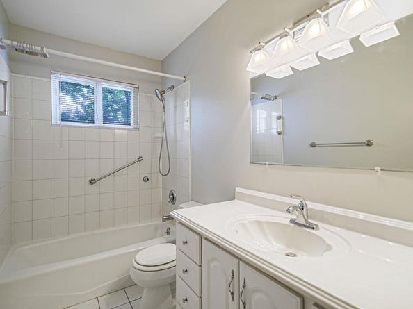708 Bohemia Parkway, Sayville NY 11782