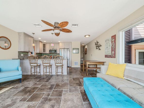 75 West Shore Road 4, Port Washington NY 11050