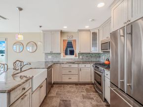 75 West Shore Road 4, Port Washington NY 11050