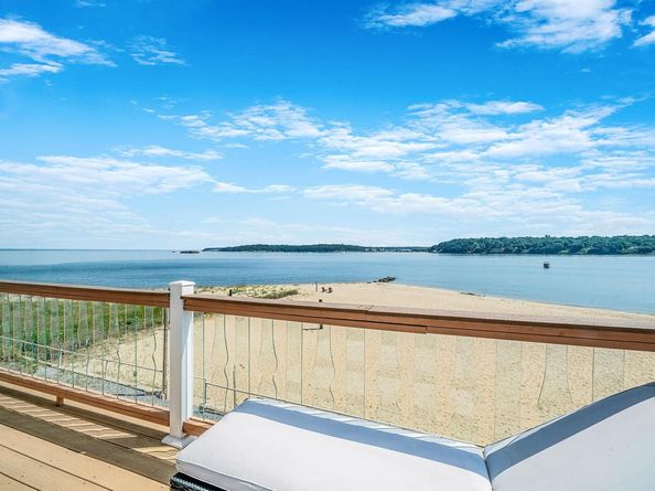 75 West Shore Road 4, Port Washington NY 11050
