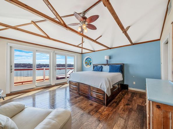 75 West Shore Road 4, Port Washington NY 11050