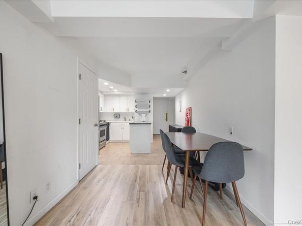 23 Water Grant Street 4I, Yonkers NY 10701