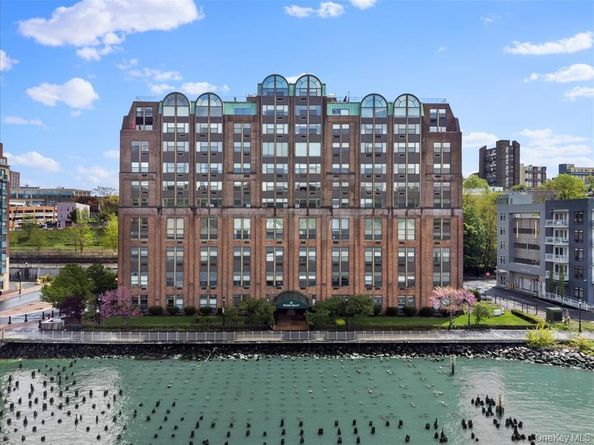 23 Water Grant Street 4I, Yonkers NY 10701