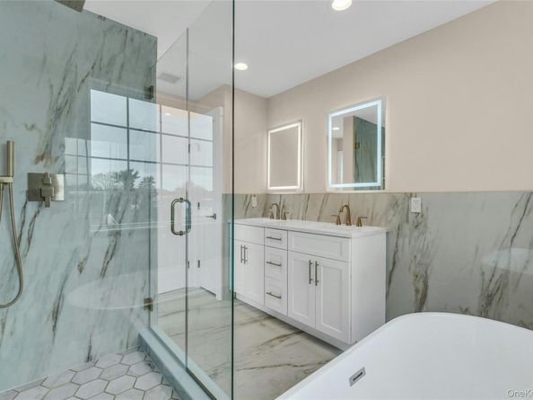 7 Sheridan Street, Old Bethpage NY 11804