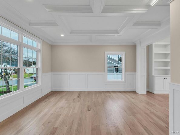 7 Sheridan Street, Old Bethpage NY 11804